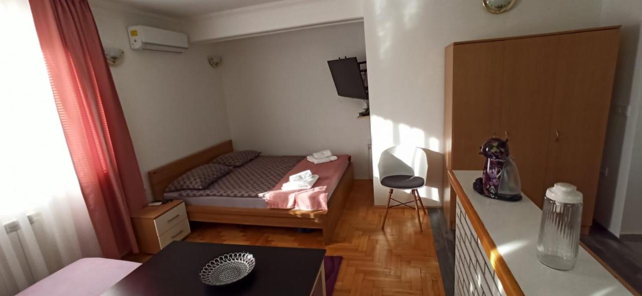 Apartment Denza City Center Saraybosna Dış mekan fotoğraf